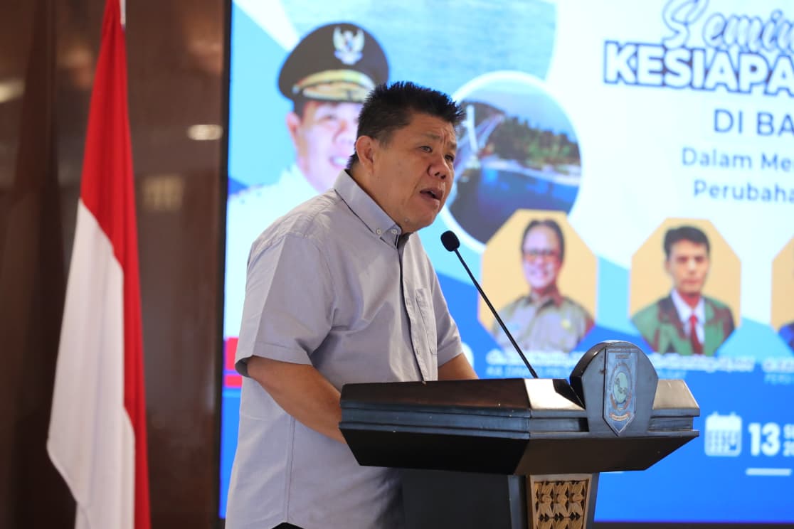 Gubernur Hidayat Arsani mengajak seluruh rumah sakit di Bangka Belitung bersinergi untuk meningkatkan mutu pelayanan kesehatan dan menghadapi perubahan regulasi.