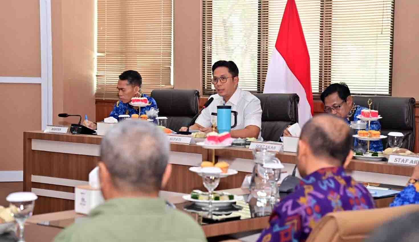 Bupati Egi menegaskan branding bukan sekadar dikenal, tapi dipercaya demi daya saing global.