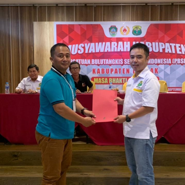 Forum ini mengevaluasi kinerja pengurus lama dan menetapkan Yulius Susanto sebagai ketua baru untuk meningkatkan prestasi bulutangkis hingga tingkat nasional.