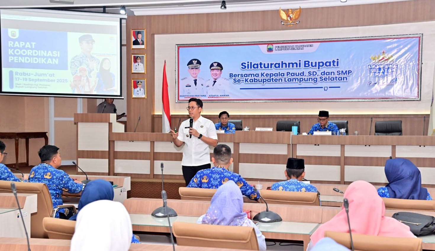 Bupati Lampung Selatan, Radityo Egi Pratama, menegaskan komitmennya memberantas pungli di dunia pendidikan dan mendorong program berkelanjutan yang berdampak nyata bagi masyarakat.