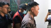 Kejari Bengkulu menetapkan tiga tersangka kasus korupsi proyek Labkesda senilai Rp2,7 miliar.