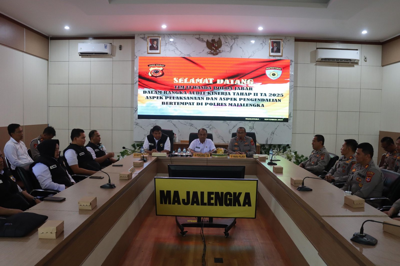 Kegiatan ini menekankan pemeriksaan perencanaan, administrasi, hingga manajemen operasional dan SDM.