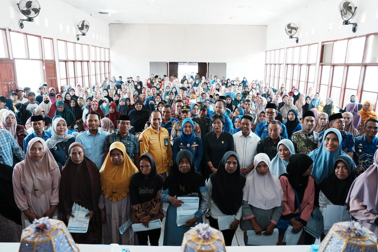 Dialog dengan Warga dan Bantuan Sosial Jadi Bagian dari Kunjungan Bupati Gowa ke Bajeng