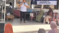 Warga Desa Aik Rayak sampaikan aspirasi kepada Wakil Ketua DPRD Babel, Edi Nasapta.