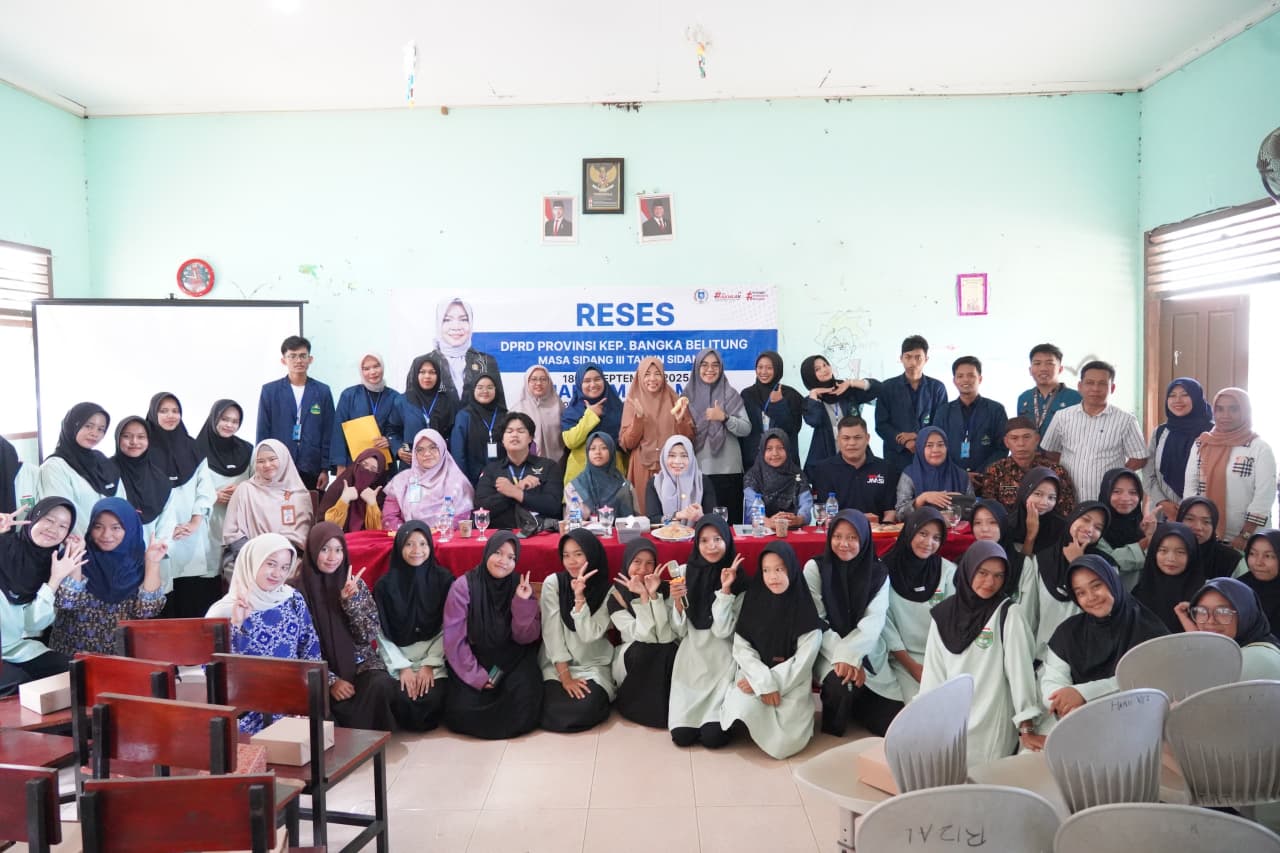 Warga meminta perbaikan fasilitas sekolah, rumah dinas guru, serta tambatan nelayan yang roboh akibat abrasi.