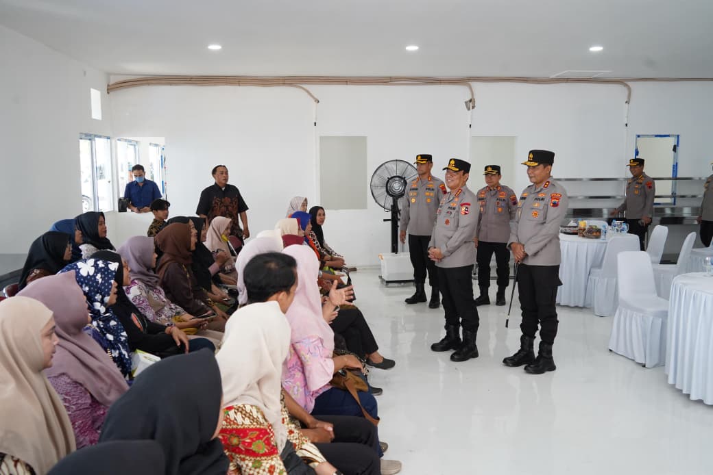 WhSPPG Polri Gedawang Siap Produksi 4.100 Porsi Makanan Bergizi Setiap HariatsApp Image 2025 09 20 at 15.43.03