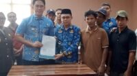 Bupati Lampung Selatan Radityo Egi Pratama kawal sengketa lahan tol Dusun Buring. S