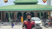 Polwan Samapta Polda Bengkulu melakukan patroli saat sholat Jumat di masjid-masjid Kota Bengkulu