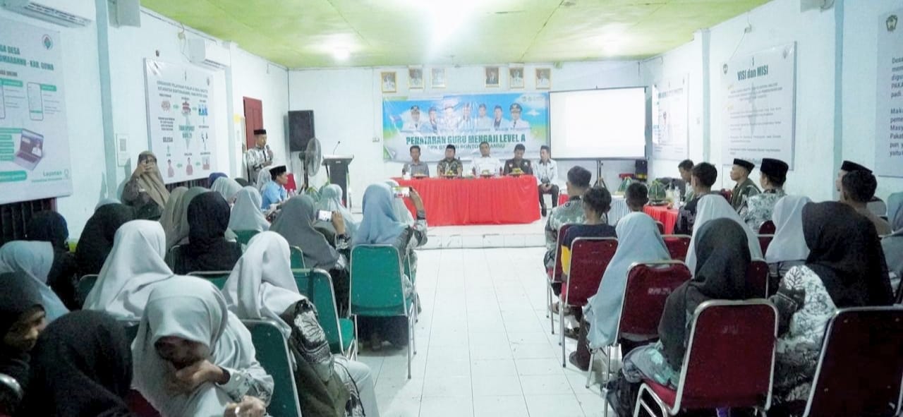 Kegiatan Penataran Guru Mengaji di Aula Kantor Desa Pakatto, Kecamatan Bontomarannu, Sabtu (4/10). Kegiatan Penataran Guru Mengaji di Aula Kantor Desa Pakatto, Kecamatan Bontomarannu, Sabtu (4/10).