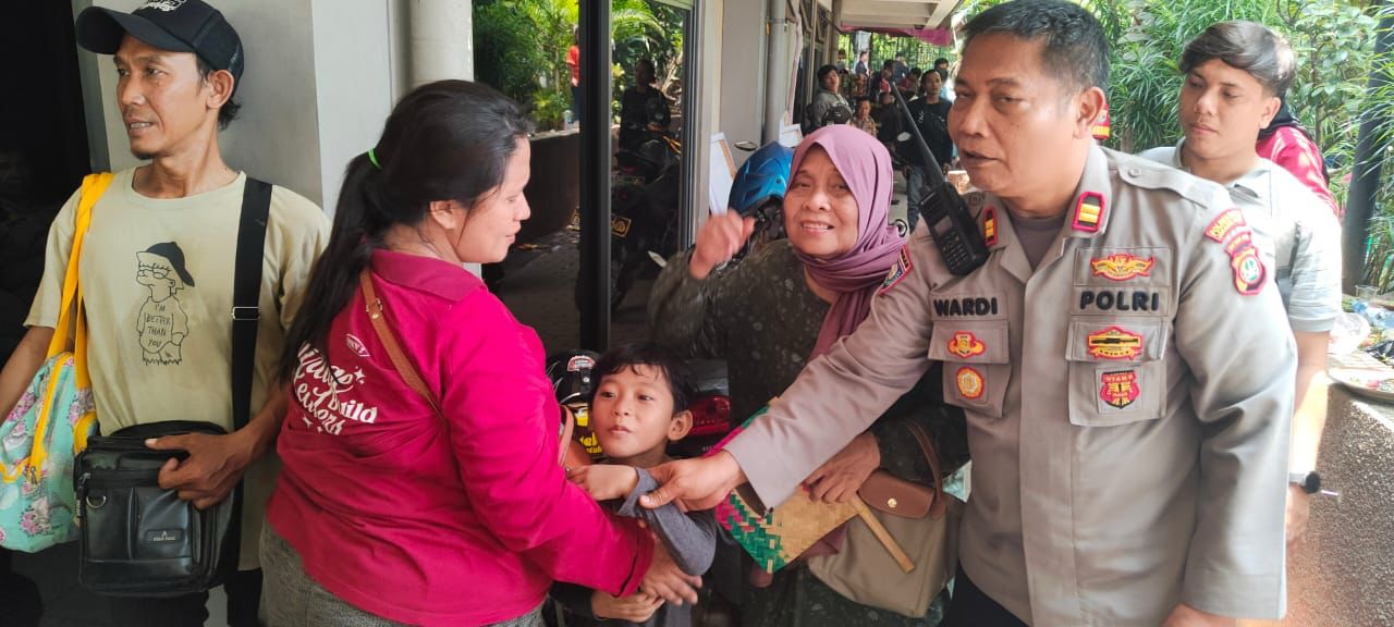 Polres Metro Jakarta Pusat menemukan sejumlah anak yang terpisah dari keluarganya saat perayaan HUT ke-80 TNI di Monas.