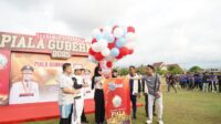 Turnamen dibuka Gubernur Sulsel Andi Sudirman Sulaiman dengan kategori eksekutif dan umum antar-instansi se-Sulsel.