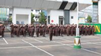 Kejaksaan Tinggi Bengkulu menggelar apel gabungan untuk seluruh pegawai Kejati dan Kejaksaan Negeri se-Bengkulu