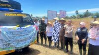 Kapolda Bengkulu Irjen Pol Mardiyono, S.I.K., M.Si. membuka kegiatan Penanaman Jagung Serentak Kwartal Tahap IV di SDN 75 Kampung Melayu