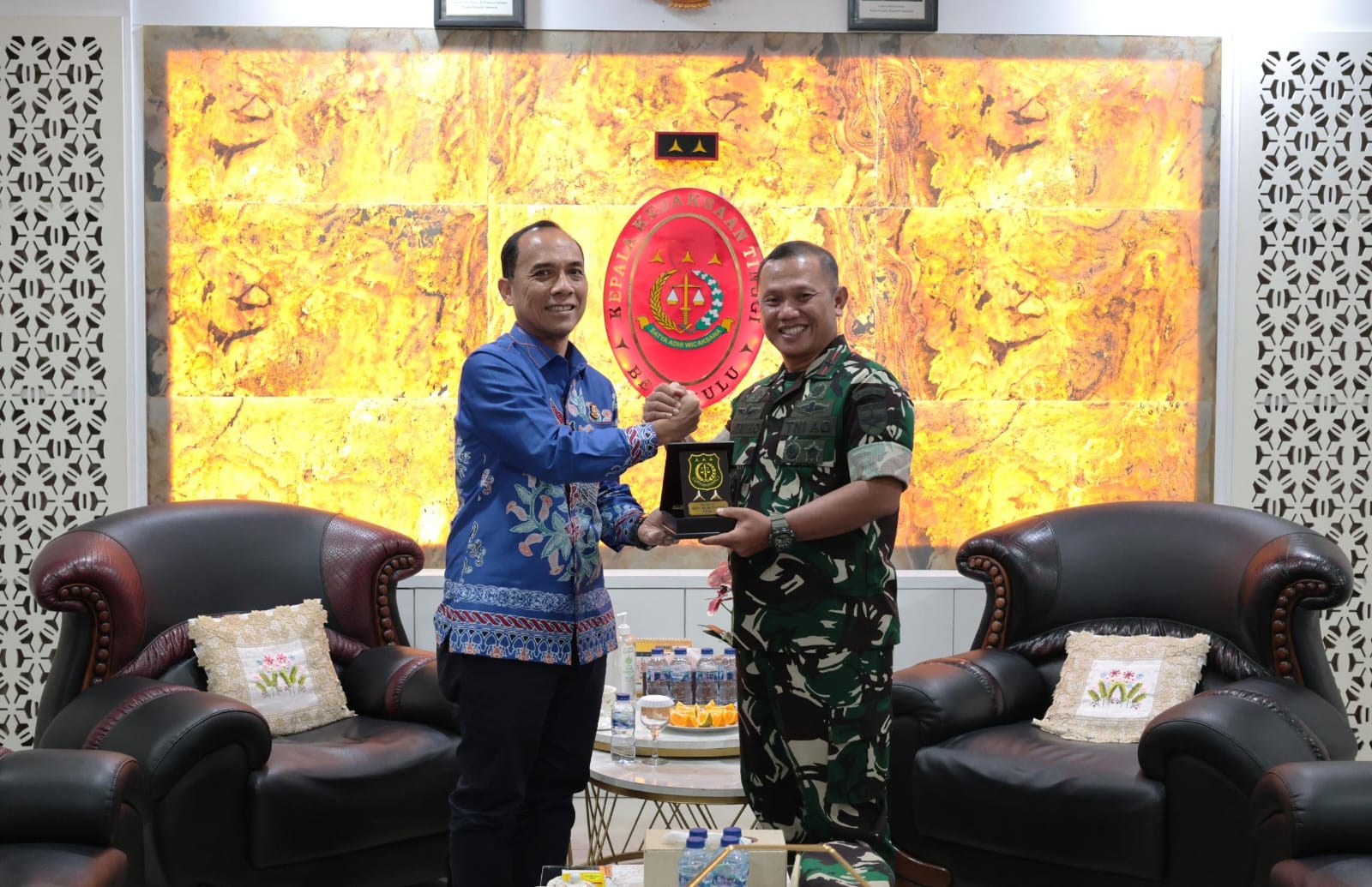 Kejati Bengkulu dan Danrem 041/Gamas Perkuat Kolaborasi untuk Stabilitas Wilayah