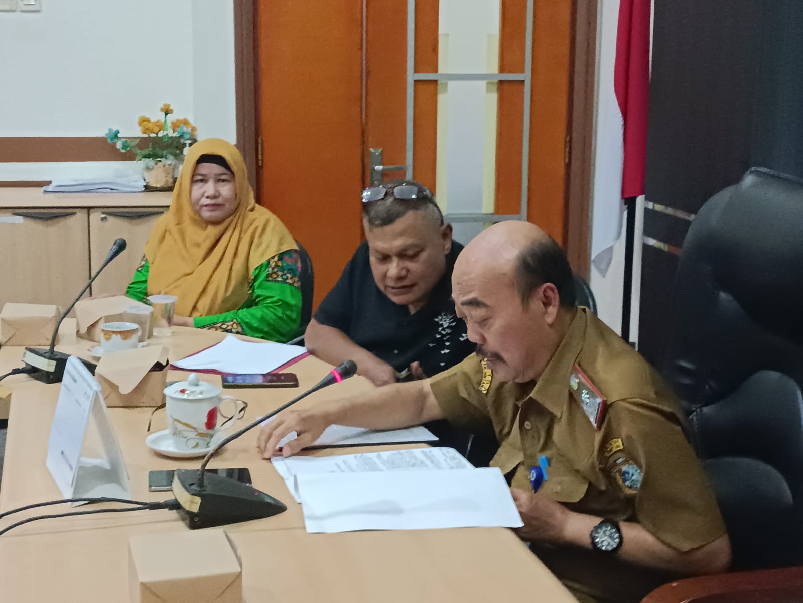 Rapat persiapan di Ruang Rapat Sekretariat Daerah Kabupaten Sintang, Senin (13/10/2025)