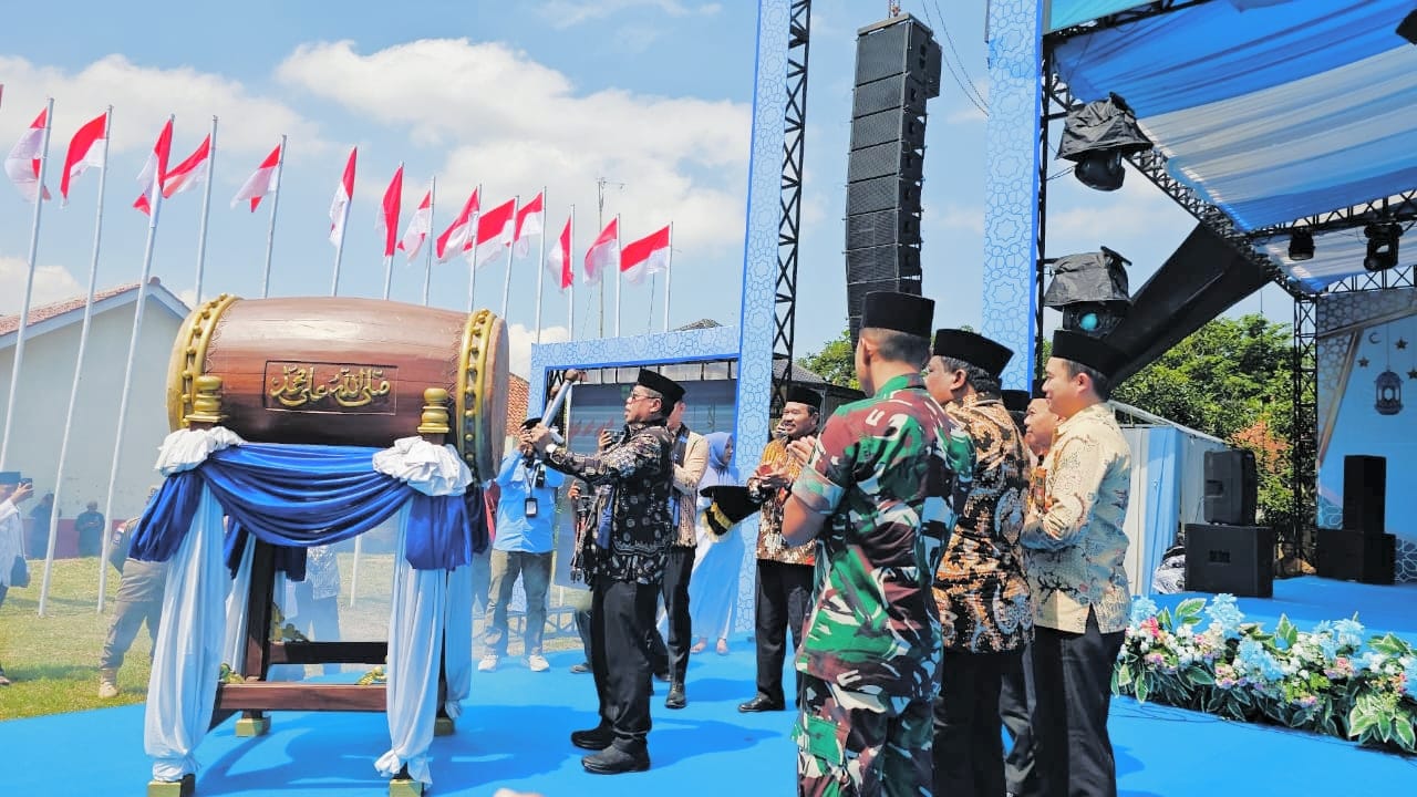Bupati Majalengka H. Eman Suherman resmi membuka MTQ ke-55 dan Pameran Expo Kabupaten Majalengka Tahun 2025