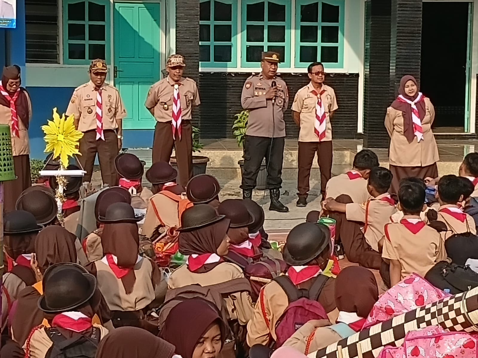 Edukasi Polri Tanamkan Nilai Cinta Tanah Air dan Jauhi Narkoba pada Generasi Muda