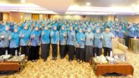 kegiatan Sosialisasi Cegah Kekerasan terhadap Perempuan dan Anak dengan Pola Asuh Penuh Cinta dan Kasih Sayang di Hotel Almadera Makassar, Minggu (26/10).