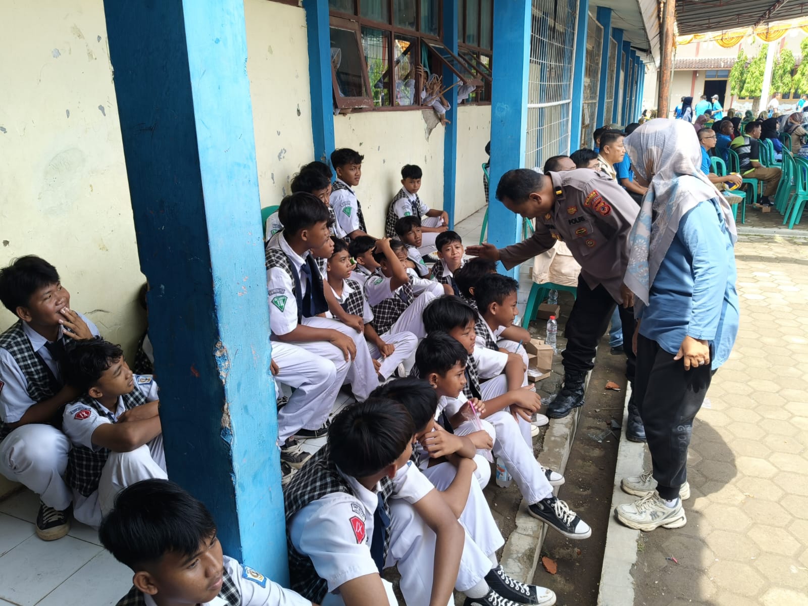 Polsek Jatiwangi Polres Majalengka menggelar sosialisasi di SMPN 1 Jatiwangi