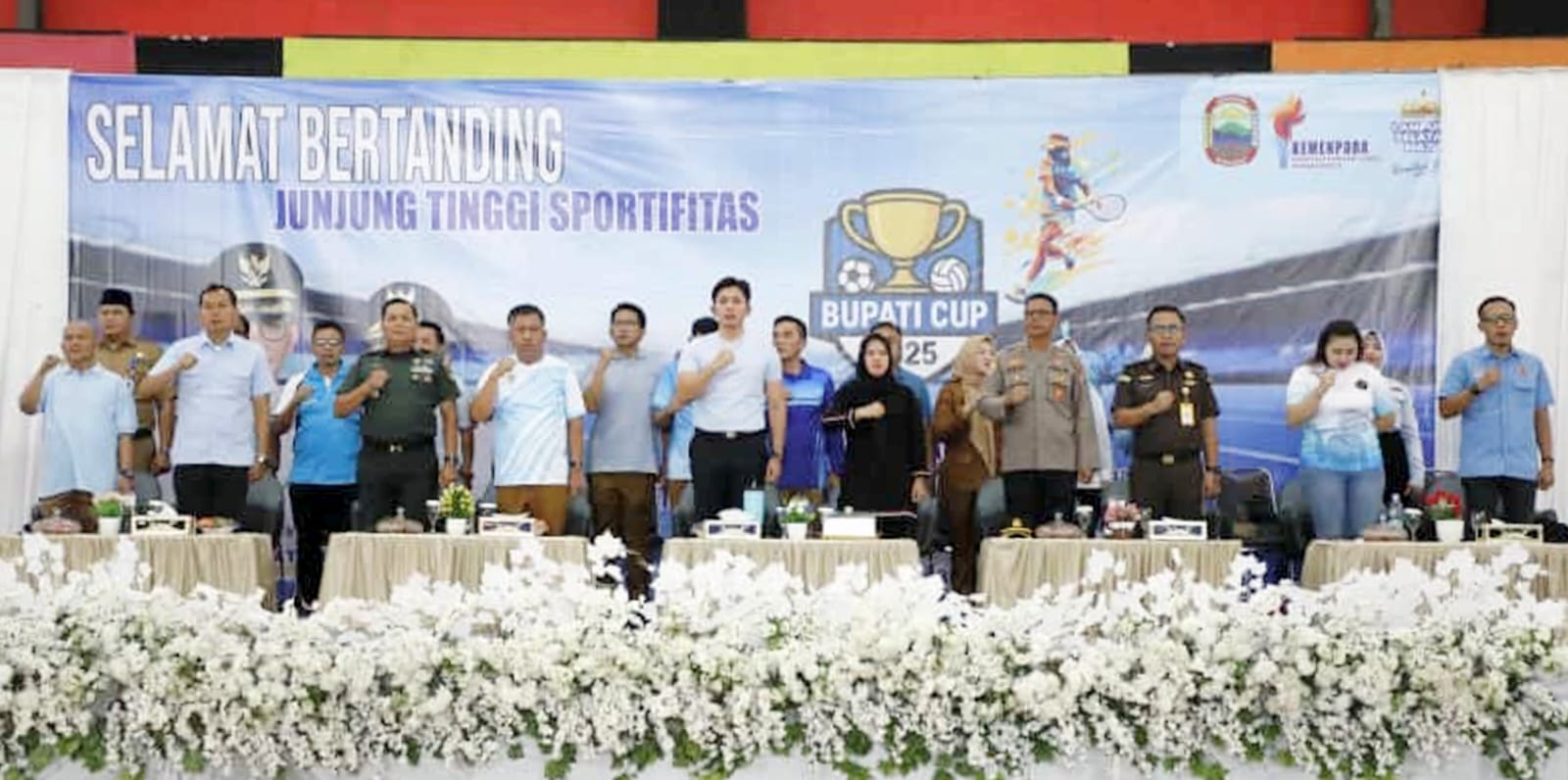 Bupati Lampung Selatan Radityo Egi Pratama membuka Turnamen Bupati Cup 2025 di Kalianda.