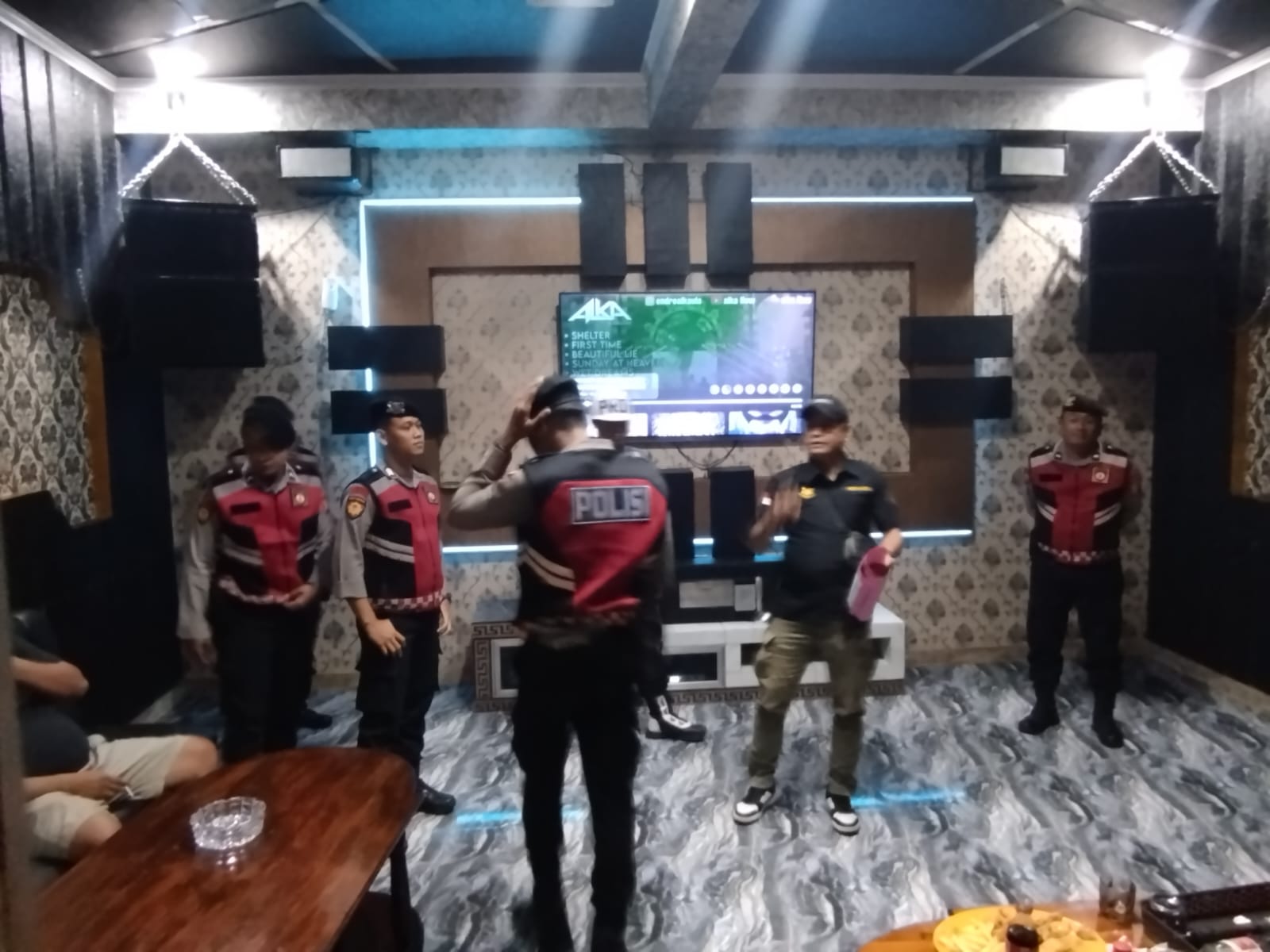 Sat Samapta Polres Majalengka melaksanakan Patroli Cipta Kondisi menyasar praktik prostitusi terselubung