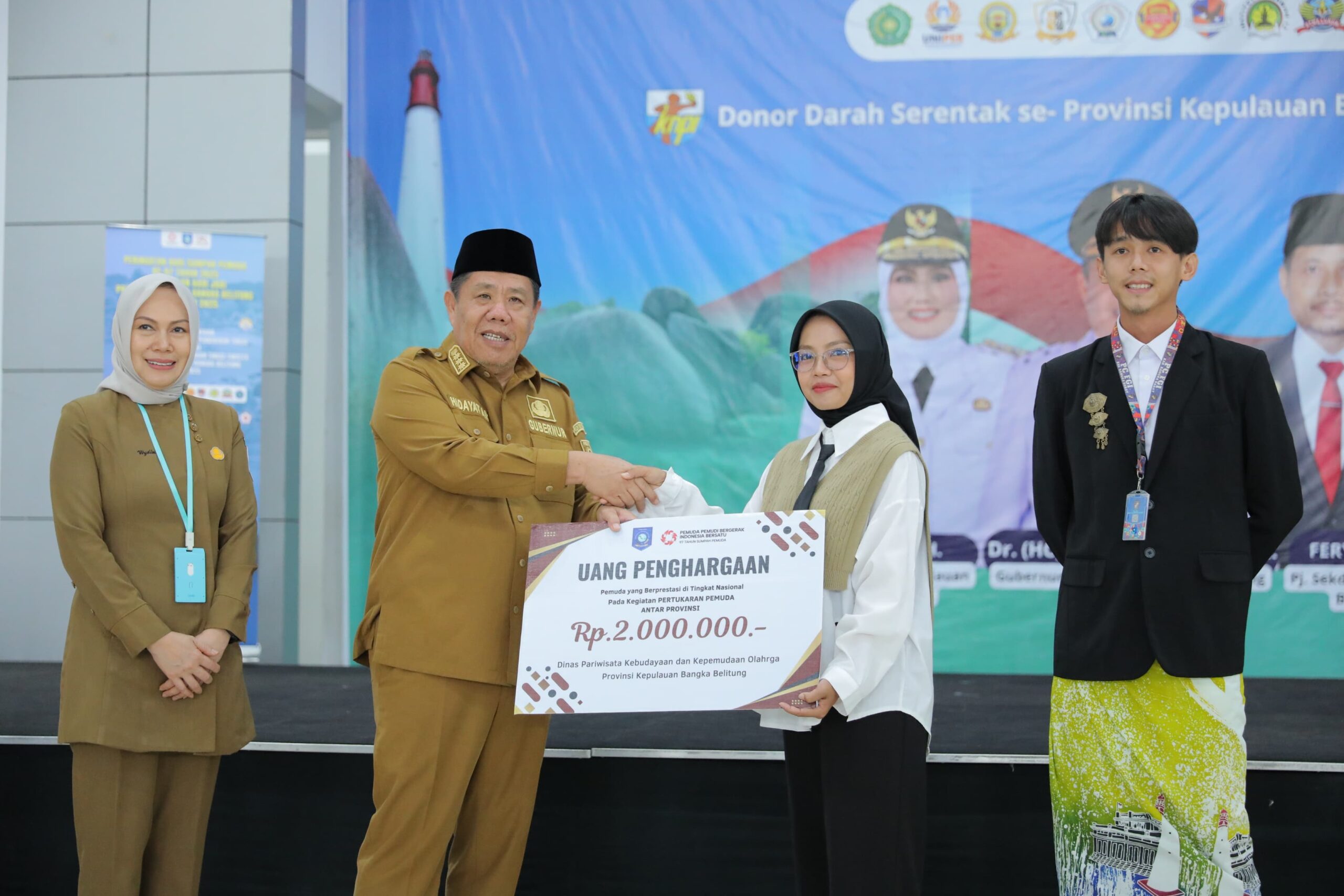 Gubernur Hidayat Apresiasi Mahasiswa dan Pemuda Berprestasi Babel