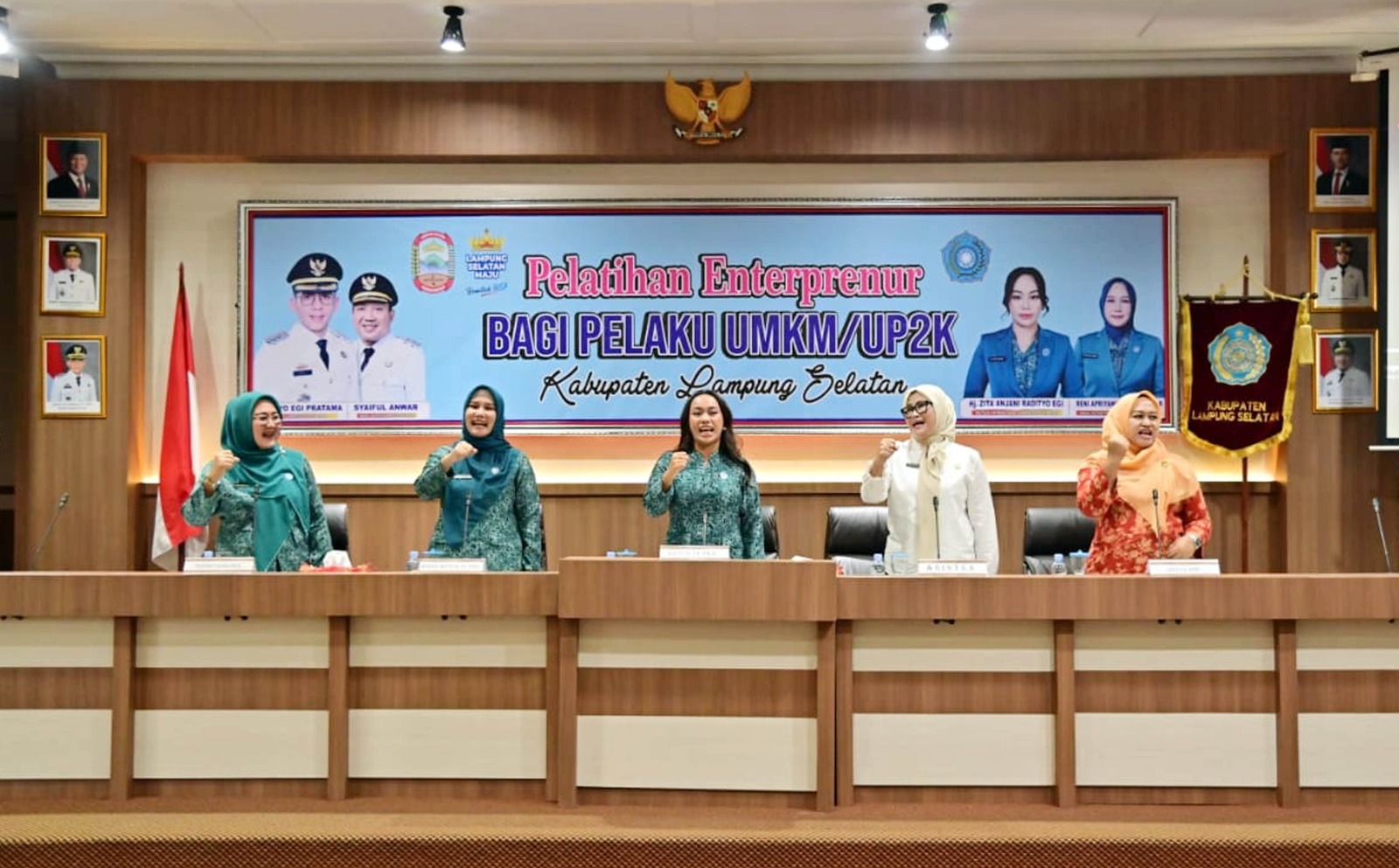 Zita Anjani membuka pelatihan digitalisasi bagi 100 pelaku UMKM PKK Lampung Selatan