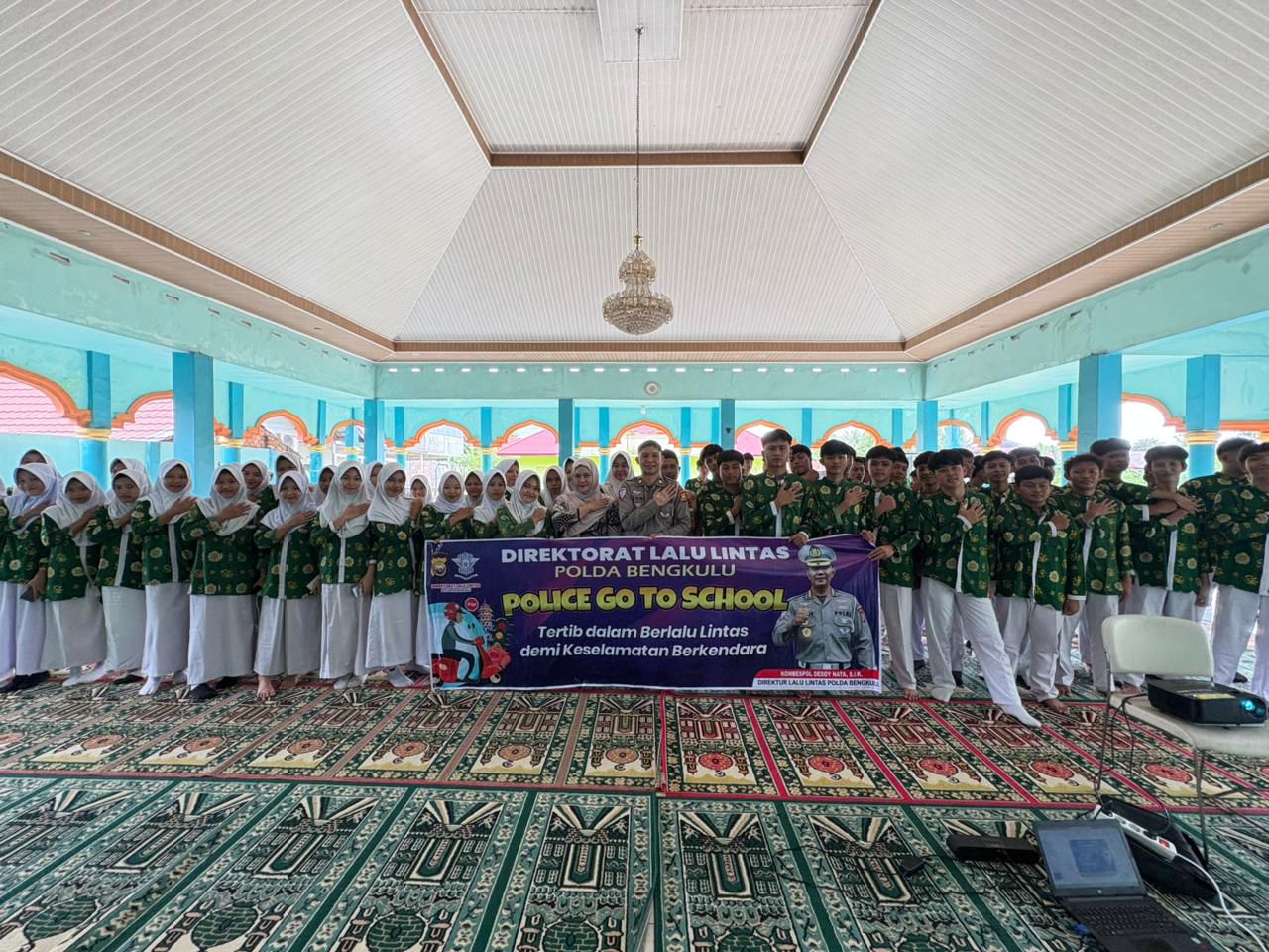Ditlantas Polda Bengkulu menggelar “Police Go To School” di SMAN 03 Kota Bengkulu.