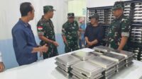 Danrem 121/Abw Brigjen TNI Purnomosidi meninjau dapur MBG di Kecamatan Menyuke, Landak,