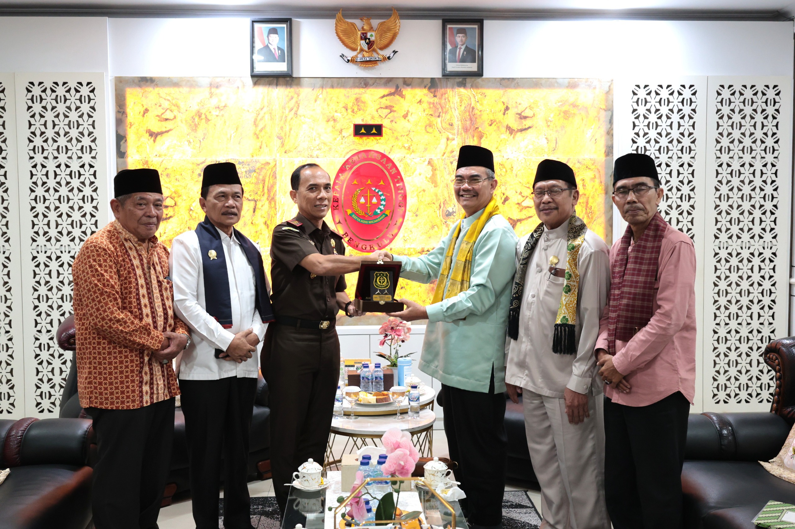 Kepala Kejati Bengkulu menerima kunjungan Badan Musyawarah Adat (BMA) Provinsi Bengkulu
