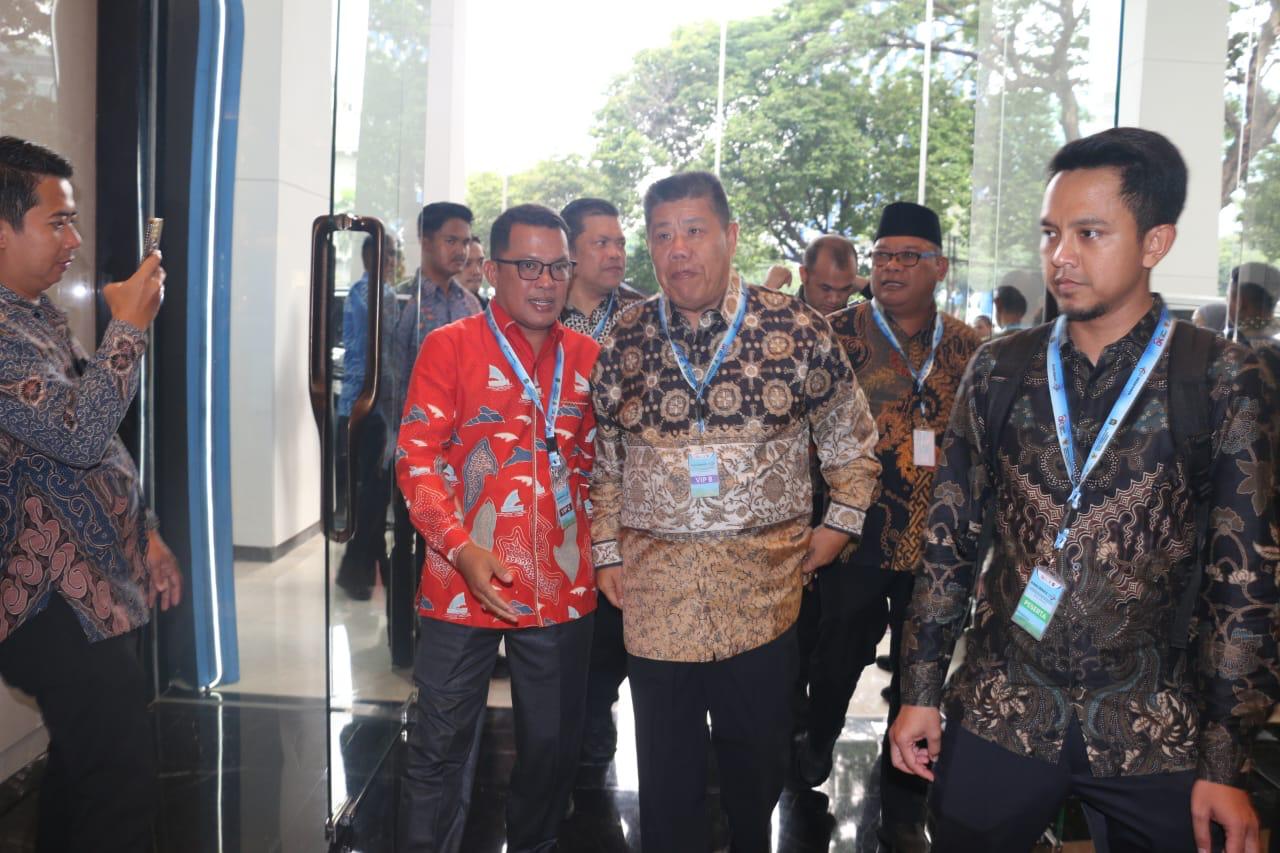 Gubernur Hidayat Arsani Rakornas TPAKD 2025
