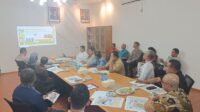 Rapat Koordinasi yang berlangsung di Rumah Dinas Wakil Bupati Sintang, Jumat (31/10/2025).