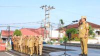 Wali Kota Pangkalpinang Prof. Saparudin (Udin) memimpin langsung apel gabungan minggu pertama di lingkungan Pemerintah Kota Pangkalpinang.