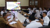 Rapat Evaluasi Persiapan Penilaian Maladministrasi Penyelenggaraan Pelayanan Publik serta Pemaparan Progres Persiapan OPD/Unit Lokus Penilaian, Rabu sore (5/10/2025)