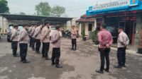 Polsek Sumberjaya Polres Majalengka menggelar apel pagi untuk meningkatkan disiplin dan kesiapsiagaan personel