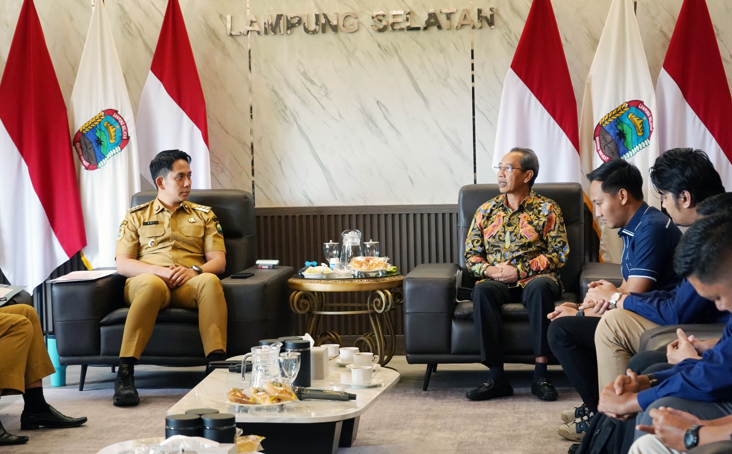 PT Bakauheni Terbanggi Besar (BTB) melakukan audiensi dengan Bupati Lampung Selatan Radityo Egi