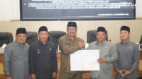 Bupati Sukabumi H. Asep Japar menghadiri Rapat Paripurna DPRD membahas Propemperda 2026,