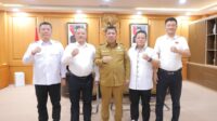 Gubernur Hidayat menggandeng investor Tiongkok untuk membangun pembangkit listrik tenaga sampah di Babel.