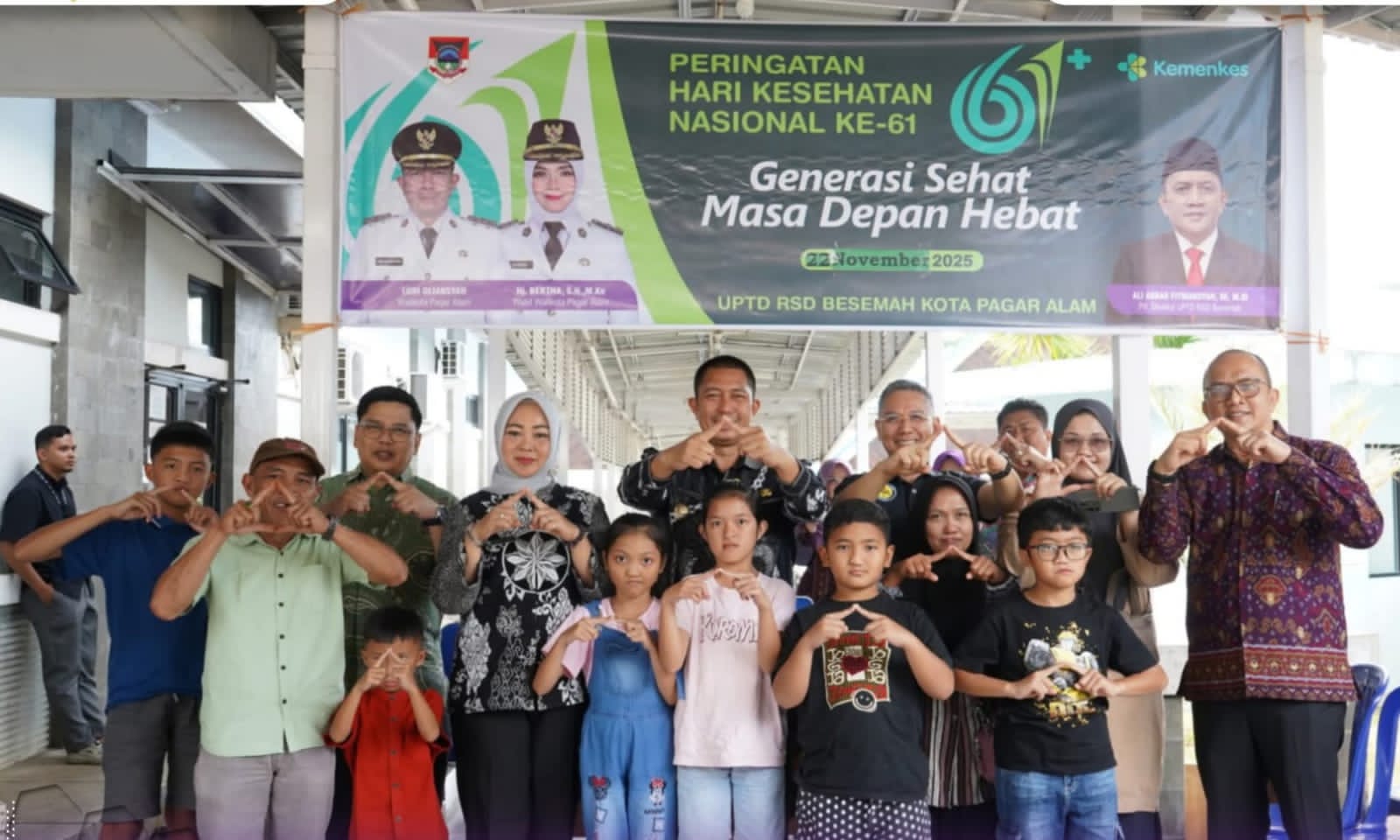 RSD Besemah menggelar operasi bibir sumbing gratis memperingati HKN ke-61