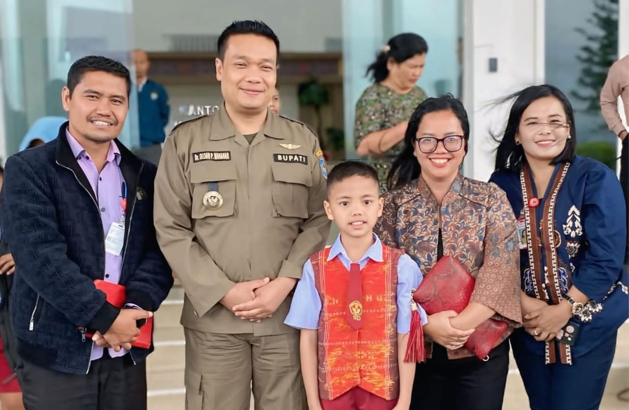 Bupati Oloan Nababan mengapresiasi prestasi siswa peserta Gasing Intensive Program di kompetisi matematika nasional dan internasional