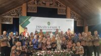 Serah terima jabatan Ketua Pengadilan Negeri (PN) Purwakarta, berlangsung di Bale Mayadatar Purwakarta, Kamis (6/11/2025)