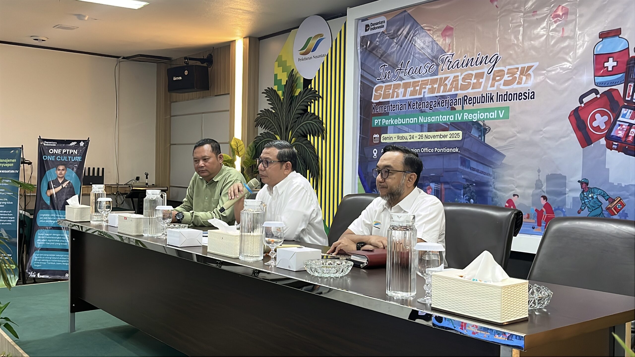 PTPN IV Regional V menyelenggarakan Sertifikasi Petugas P3K Kemnaker RI selama 24–26 November 2025