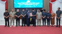 Pemkab Gowa menyerahkan Nota Keuangan dan Ranperda APBD 2026