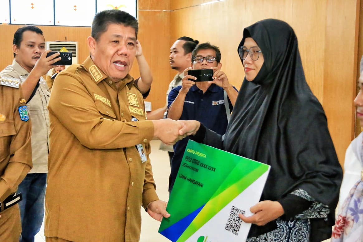 Pemprov Babel Perkuat Perlindungan Jaminan Sosial bagi Pelaku UMKM WhatsApp Image 2025 11 25 at 15.43.50