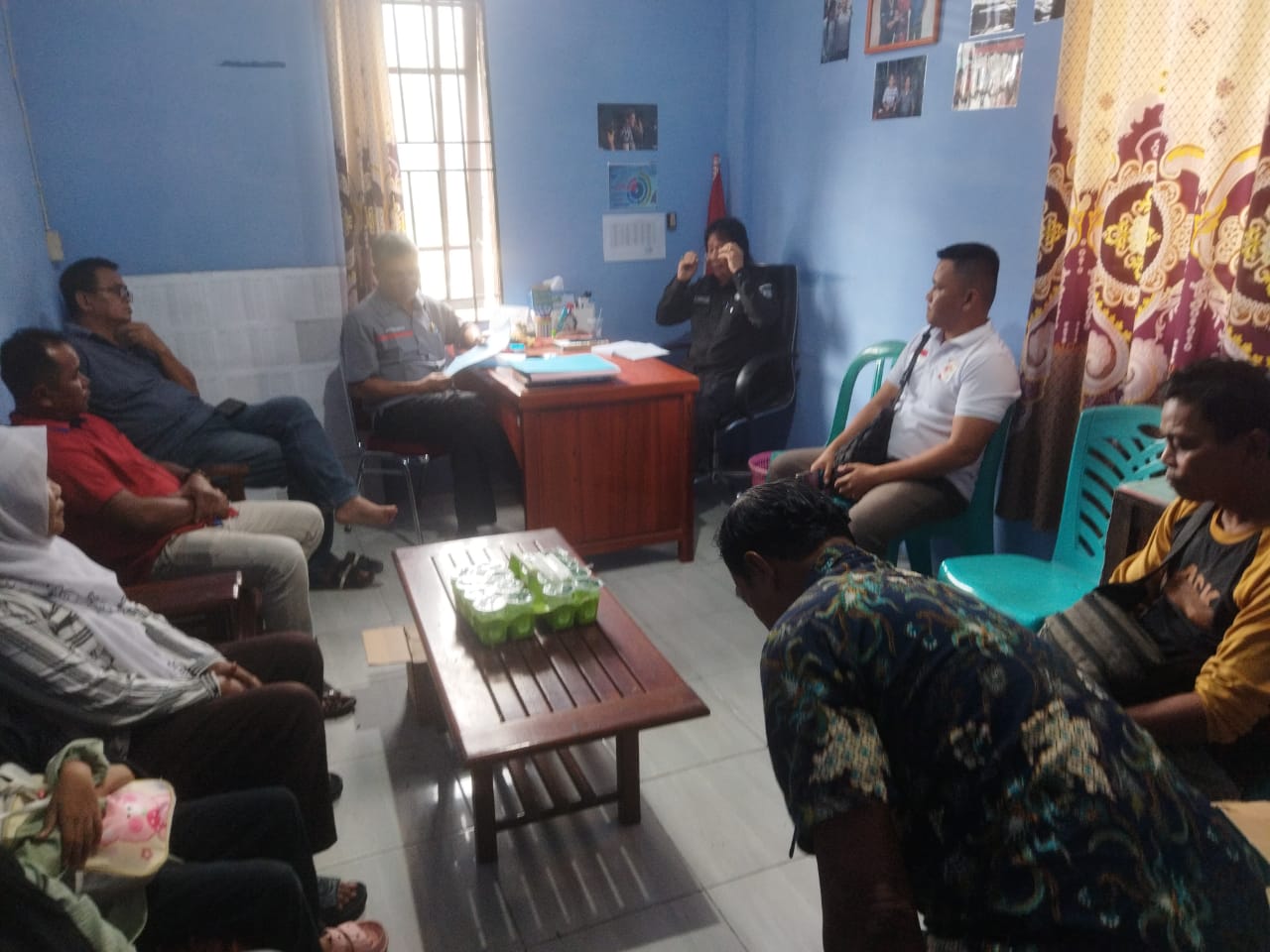 Konsumen Yunza 1-2 yang akan melaporkan Ashley ke Polres Sintang (25/11/2025)