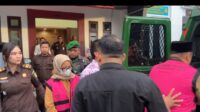 Kejari Sukabumi menetapkan dua pejabat Disporapar sebagai tersangka penggelapan retribusi wisata Cikundul dan Rengganis