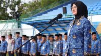 Wakil Wali Kota Pangkalpinang, Dessy Ayutrisna, memimpin langsung penyerahan Surat Keputusan (SK) kepada ribuan PPPK Paruh Waktu