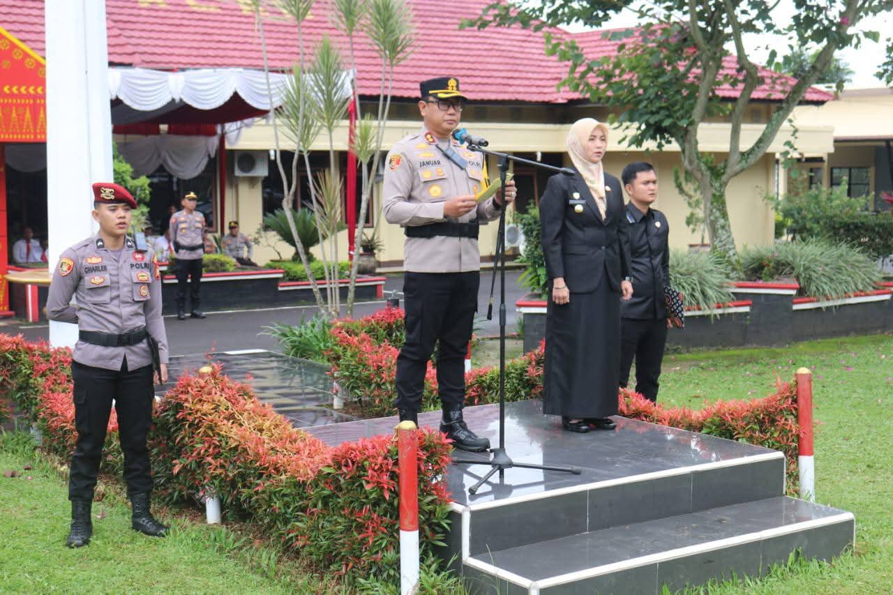 Polres Pagar Alam menggelar Apel Operasi Lilin Musi 2025 sebagai bentuk kesiapsiagaan pengamanan Natal 2025 dan Tahun Baru 2026.