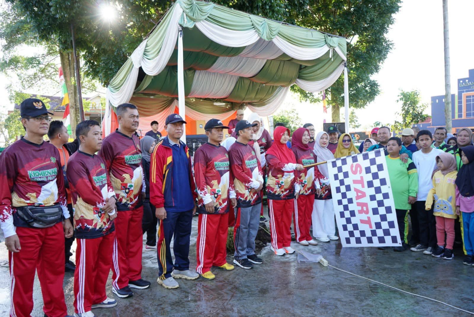 Wakil Wali Kota Pagar Alam melepas Jalan Kerukunan dalam rangka HAB ke-80 Kemenag RI.