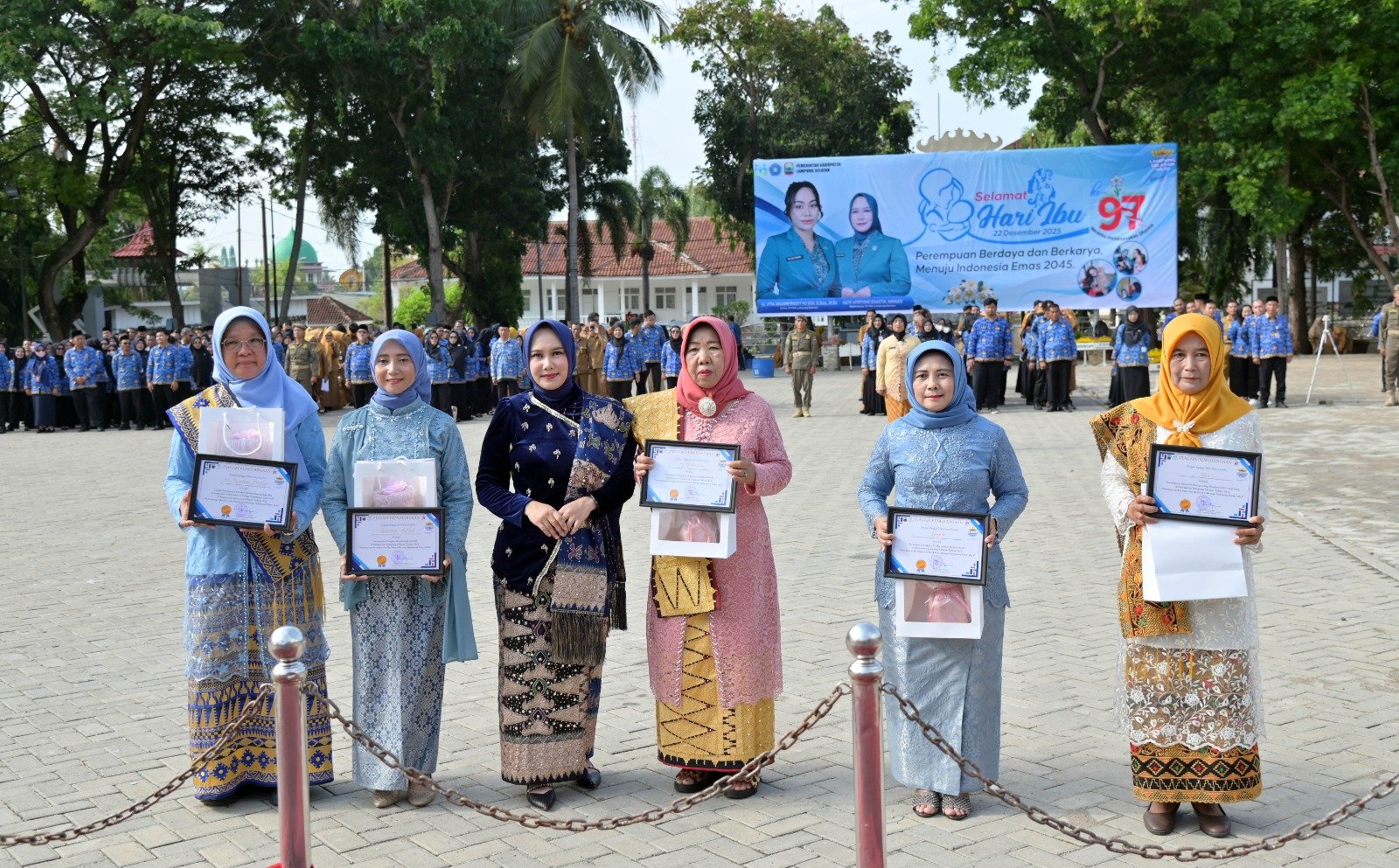 Peringatan Hari Ibu ke-97 di Lampung Selatan IMG 20251222 WA0036